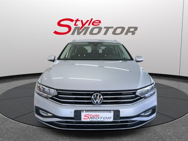 VOLKSWAGEN Passat 1.6 TDI SCR DSG Business BMT 