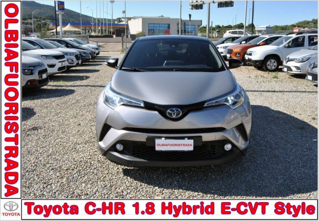 TOYOTA C-HR 1.8 Hybrid E-CVT Style 