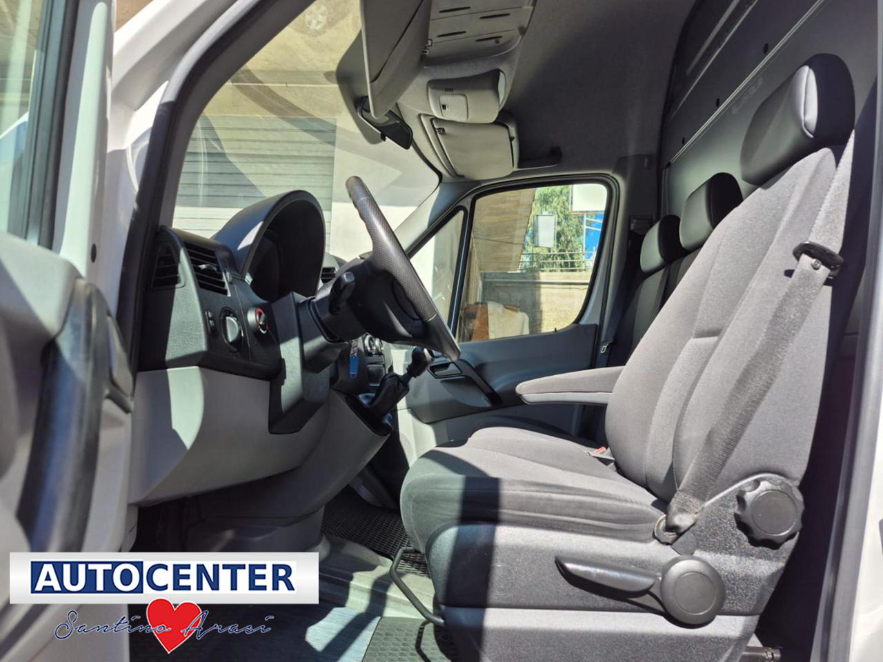 VOLKSWAGEN Crafter 35 2.0 TDI 136CV PM-TN Furgone Business - 19