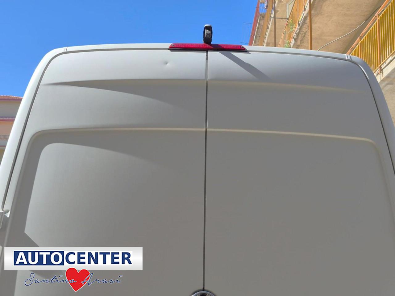 VOLKSWAGEN Crafter 35 2.0 TDI 136CV PM-TN Furgone Business - 12