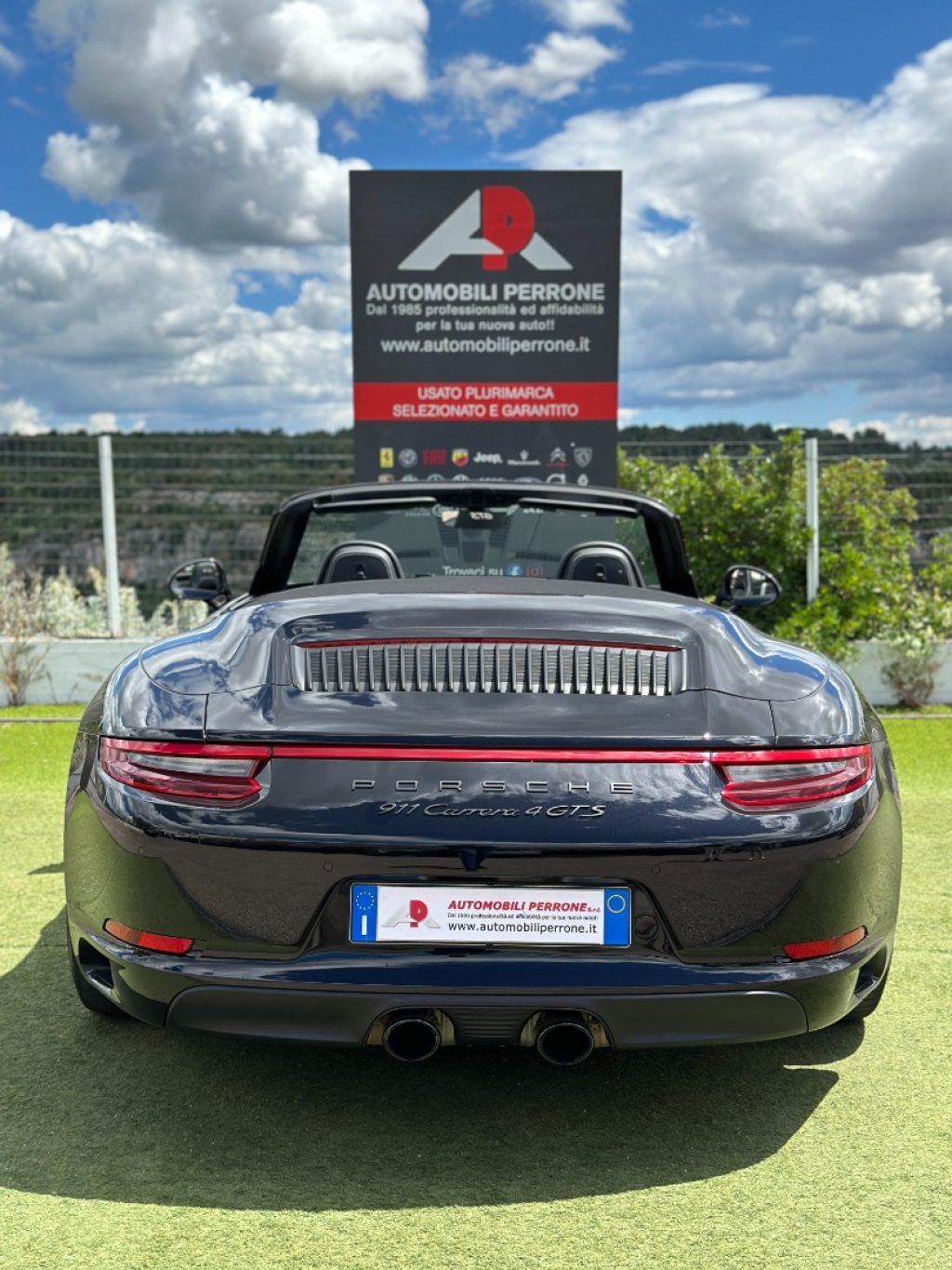 PORSCHE 991 911 3.0 Carrera 4 GTS Cabriolet (Porsche APPROVED) - 12