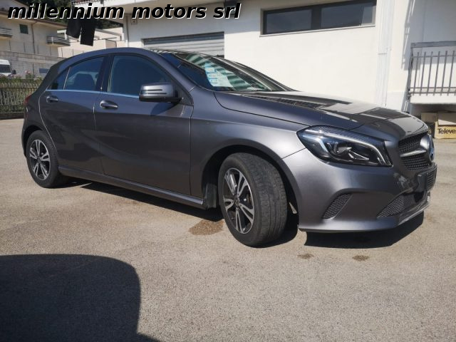 MERCEDES-BENZ A 180 BLUEeFFICIENCY STYLE 