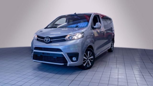 TOYOTA Proace Verso ctric 70 kWh L1 Short D Executive 
