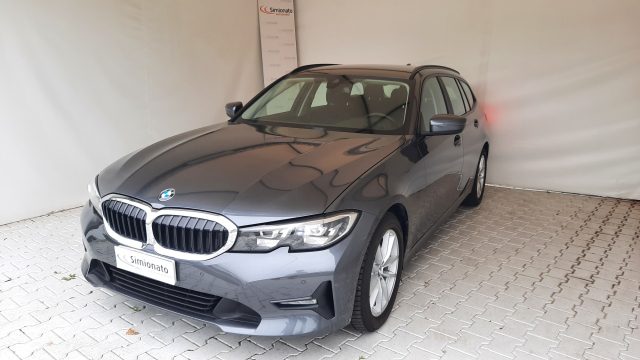 BMW 320 d xdrive 48V Business Advantage 