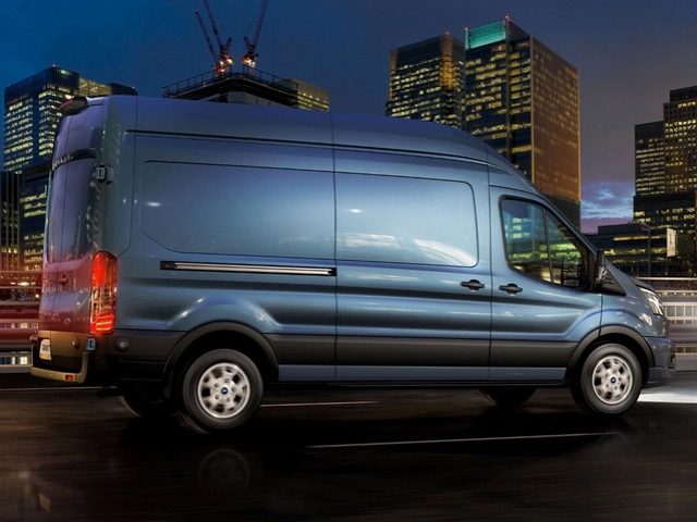 FORD Transit 330 2.0TDCi EcoBlue 130CV L3H2 Furgone Trend 