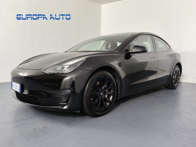 TESLA Model 3 Nero metallizzato