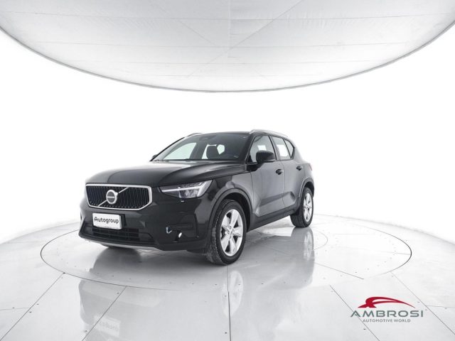 VOLVO XC40 B3 automatico Core 