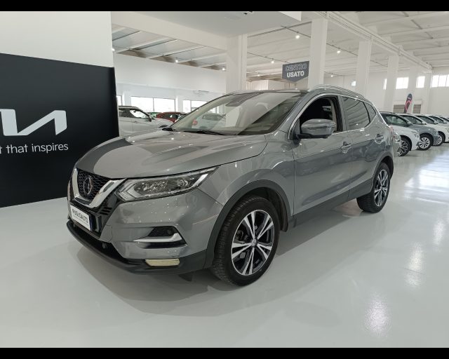 NISSAN Qashqai 1.5 dCi N-Connecta 