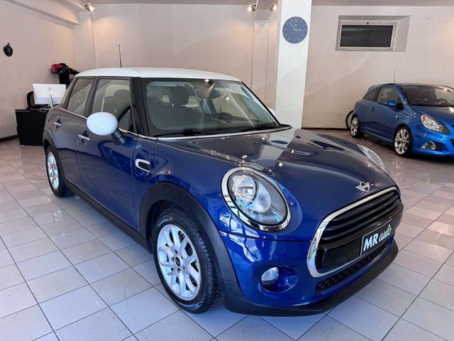 MINI Cooper D 1.5 Cooper D Boost 5 porte BI-Color 