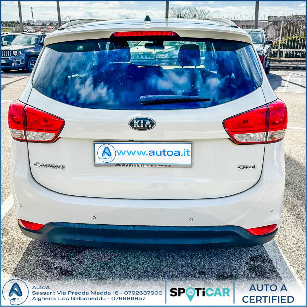 KIA Carens 1.7 CRDi 115 CV Class - 6