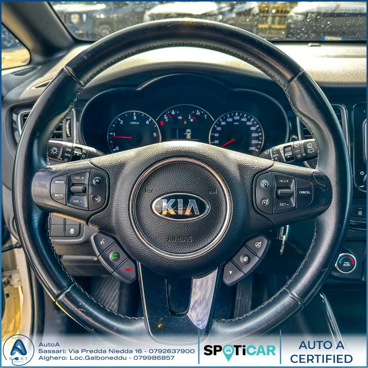 KIA Carens 1.7 CRDi 115 CV Class - 22