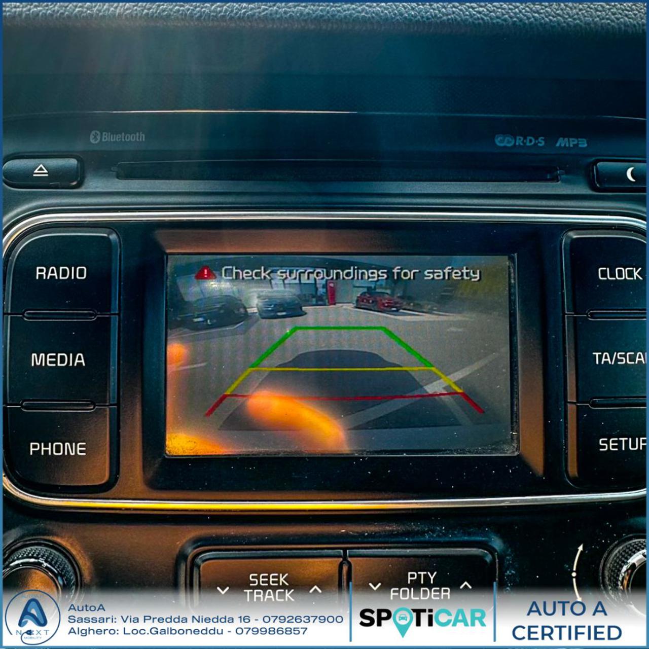 KIA Carens 1.7 CRDi 115 CV Class - 32