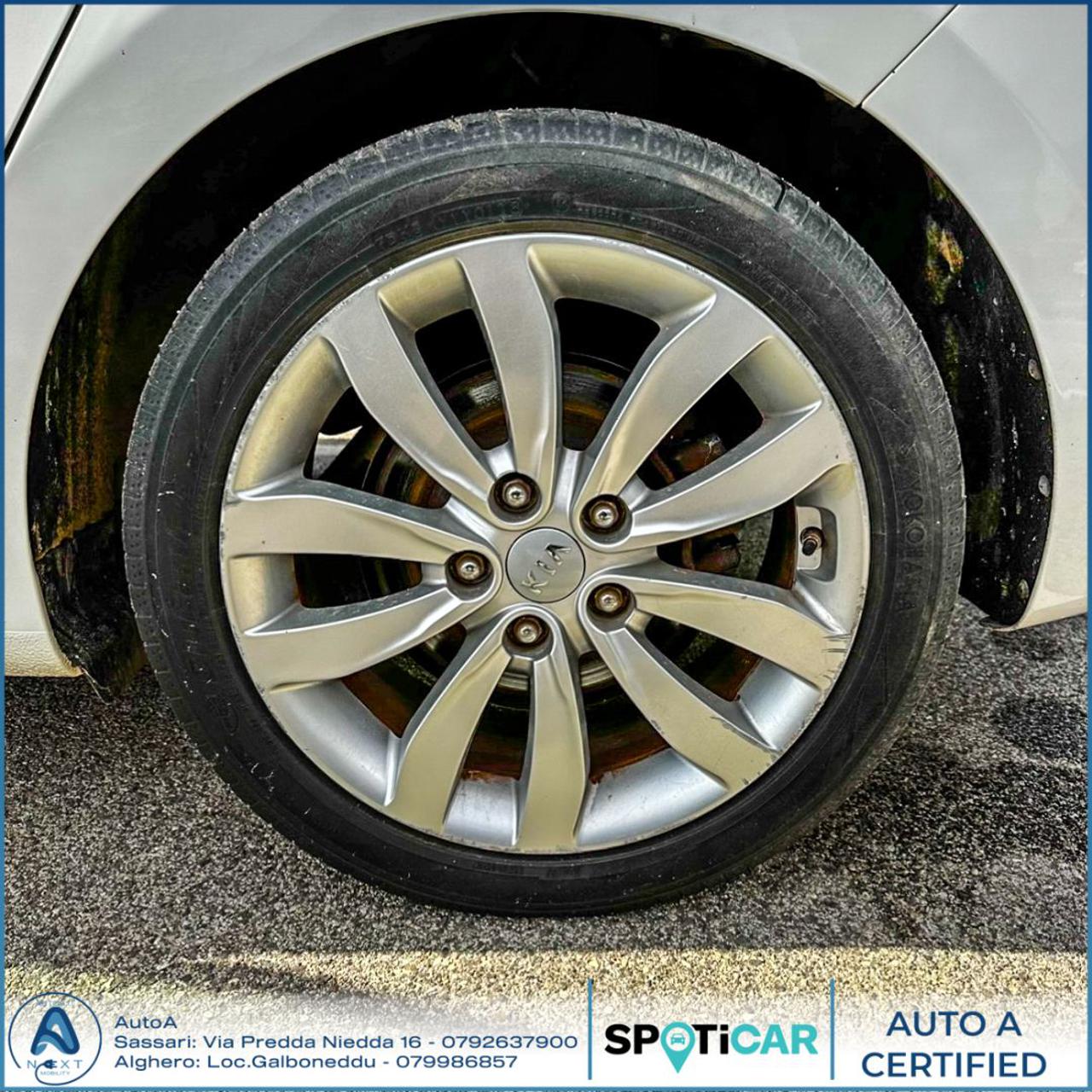 KIA Carens 1.7 CRDi 115 CV Class - 35