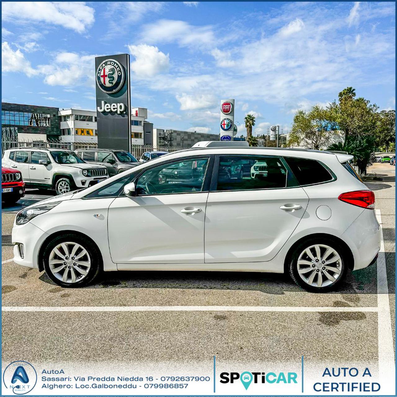 KIA Carens 1.7 CRDi 115 CV Class - 8