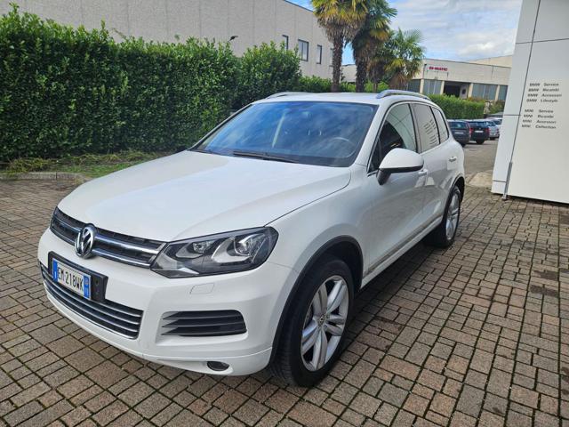 VOLKSWAGEN Touareg Bianco metallizzato