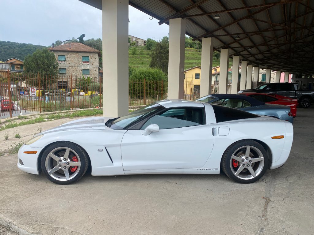 CORVETTE C6 Coupe 6.0 V8 - 9