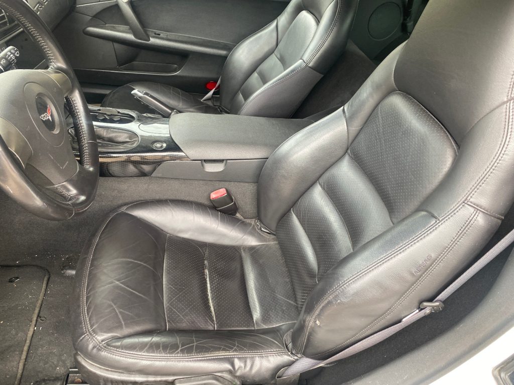 CORVETTE C6 Coupe 6.0 V8 - 11