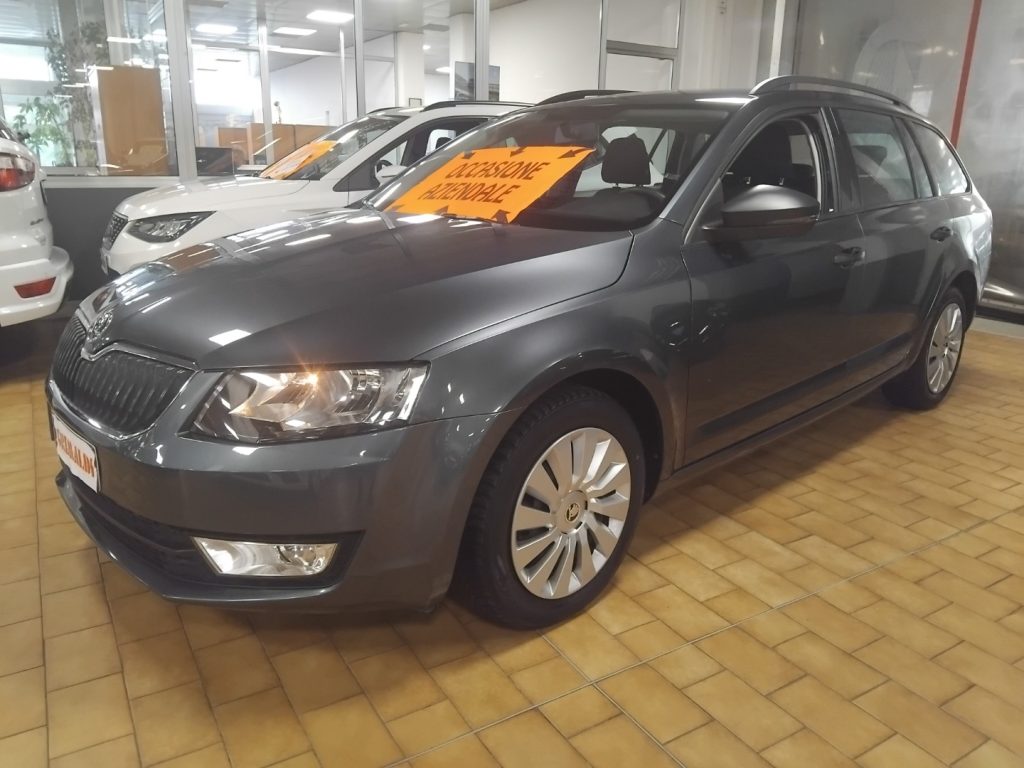 SKODA Octavia 1.6 TDI CR 90 CV Wagon Active - 3