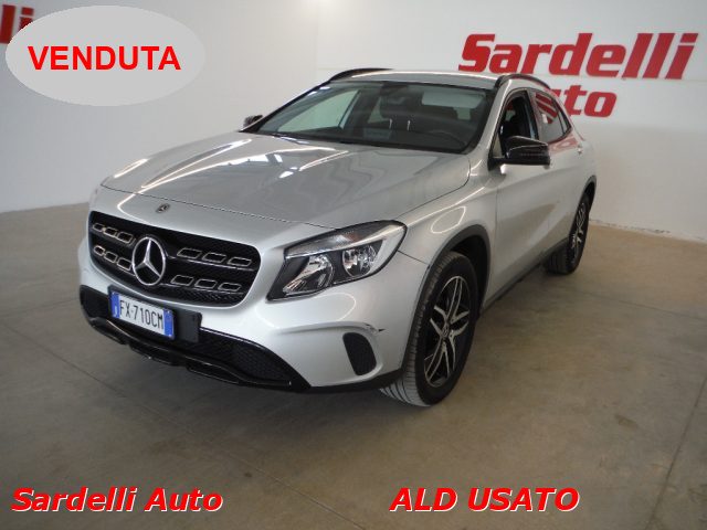 MERCEDES-BENZ GLA 200 VENDUTA Usato