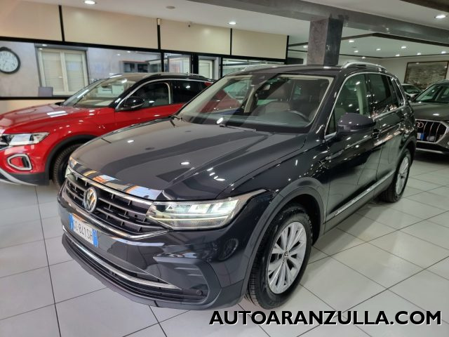 VOLKSWAGEN Tiguan NEW 2.0 TDI 150CV SCR DSG Life - Fari a Led 