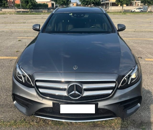 MERCEDES-BENZ E 220 d S.W. Auto Premium Plus 