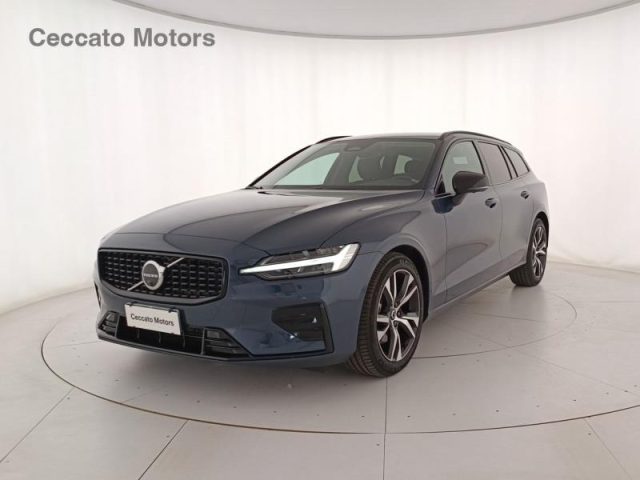 VOLVO V60 B4 (d) automatico Plus Dark 