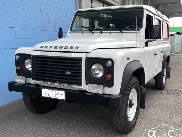 LAND ROVER Defender 110 2.2 TD4 Station Wagon E N1 