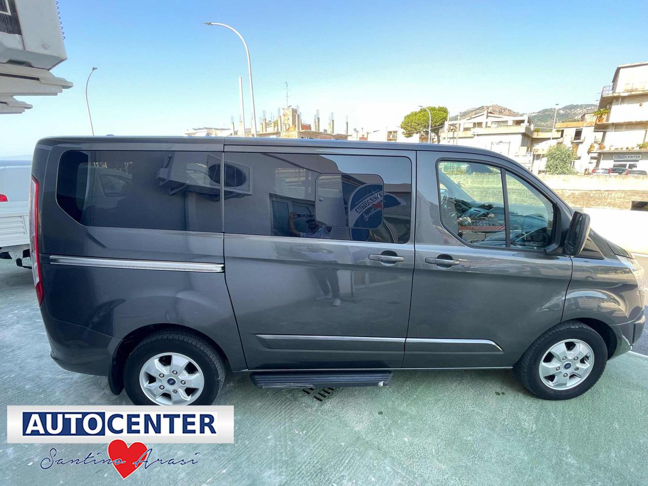 FORD Tourneo Custom 2.0 TDCi 170CV aut.Titanium 8 posti - 11