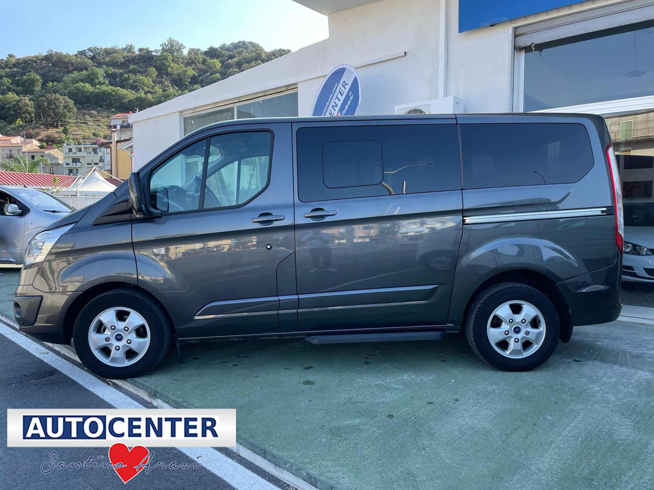 FORD Tourneo Custom 2.0 TDCi 170CV aut.Titanium 8 posti - 6