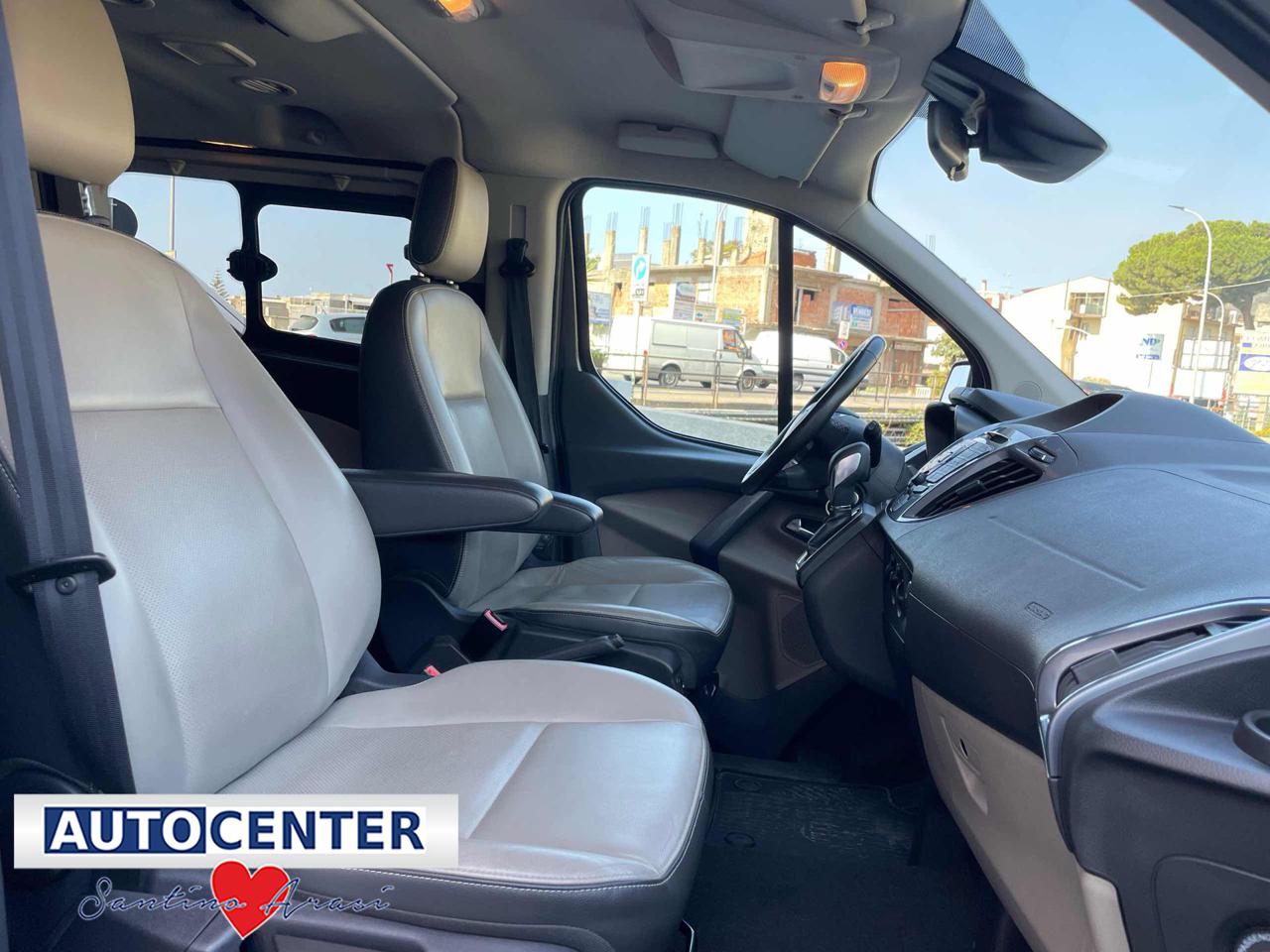 FORD Tourneo Custom 2.0 TDCi 170CV aut.Titanium 8 posti - 14
