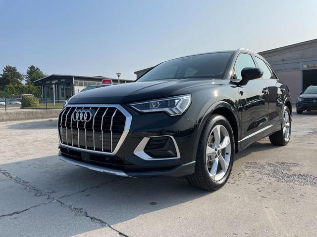 AUDI Q3 35 TDI S tronic Business Advanced 