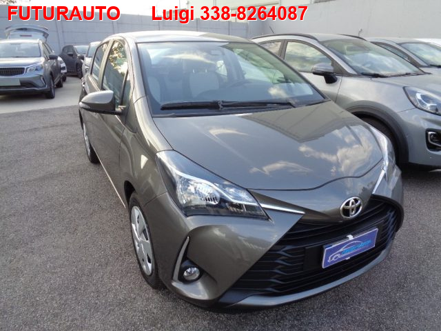 TOYOTA Yaris 1.5 5 porte Active 