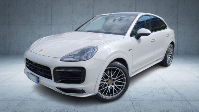 PORSCHE Cayenne Coupé 3.0 V6 E-Hybrid Aut. 