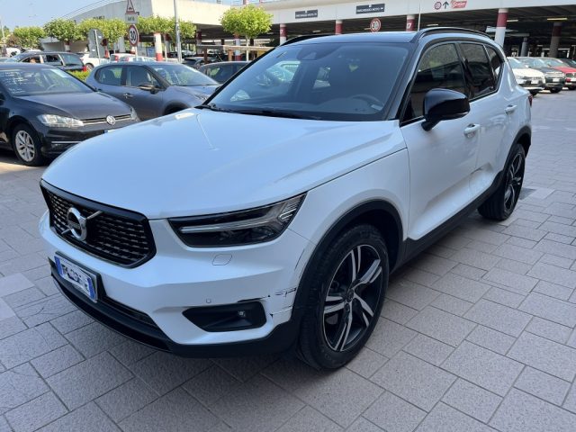 VOLVO XC40 D3 AWD Geartronic R-design 