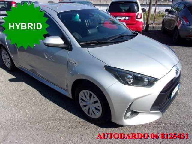 TOYOTA Yaris 1.5 Hybrid 5 porte Business 