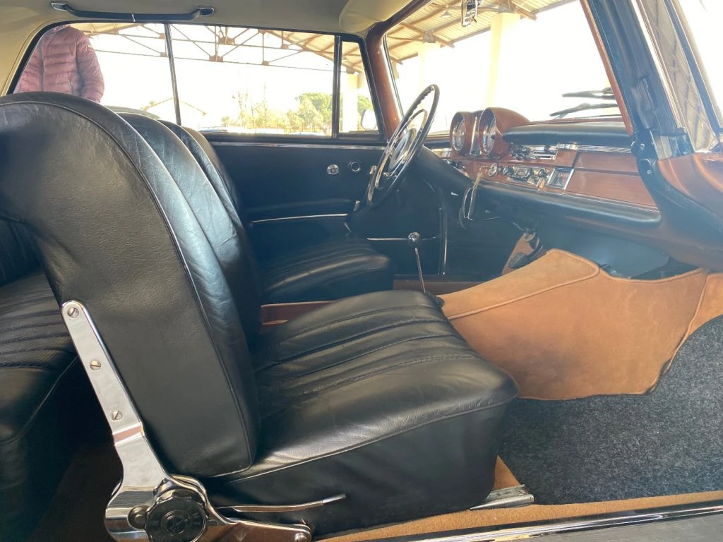 MERCEDES-BENZ 220 SEB 220SE COUPE - 17