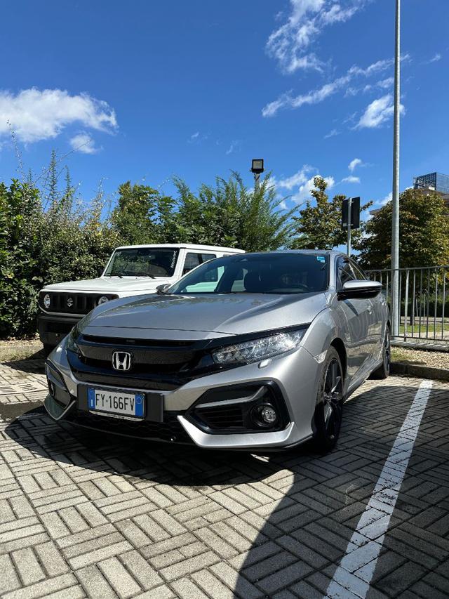 HONDA Civic 1.6 5 porte Elegance Navi 