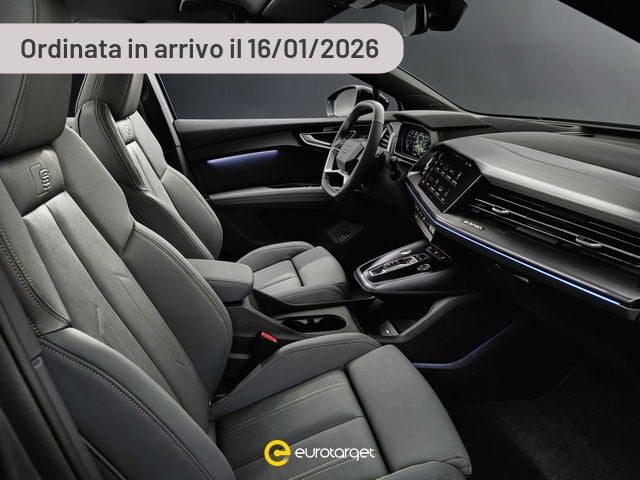 AUDI Q4 e-tron Q4 45 e-tron quattro Business Advanced 