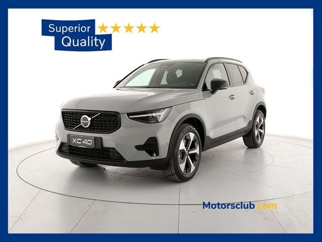 VOLVO XC40 B3 automatico Ultra Dark MY24 - PRONTA CONSEGNA 