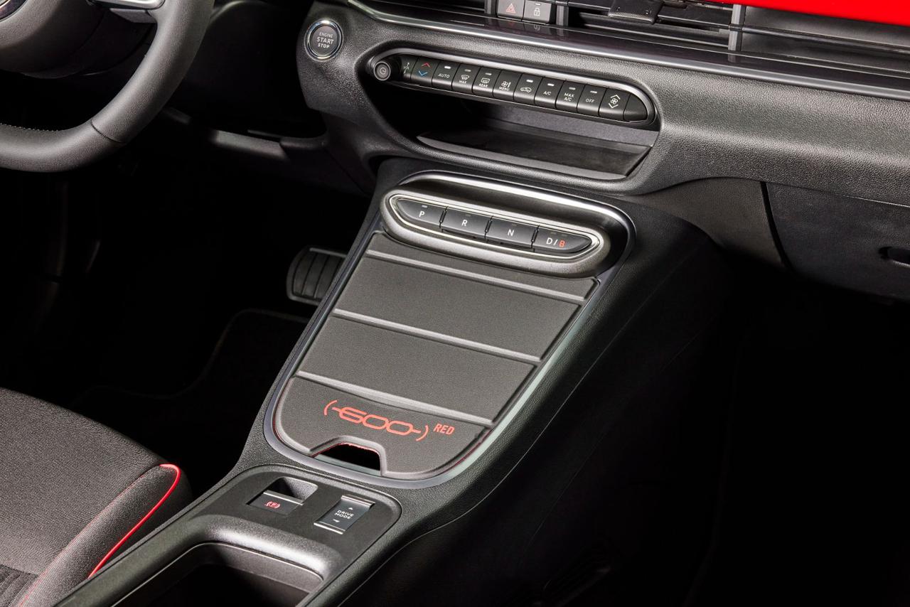 FIAT 600 Hybrid DCT MHEV - 12