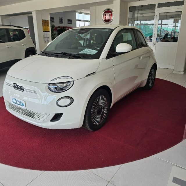 FIAT 500 Icon Berlina 42 kWh 