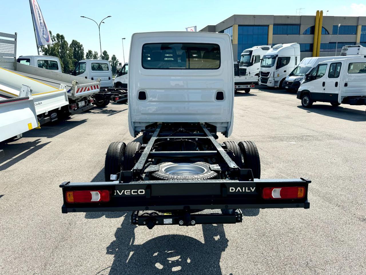 IVECO DAILY  35c160 DOPPIA CABINA MY2024 passo 3450 - 6