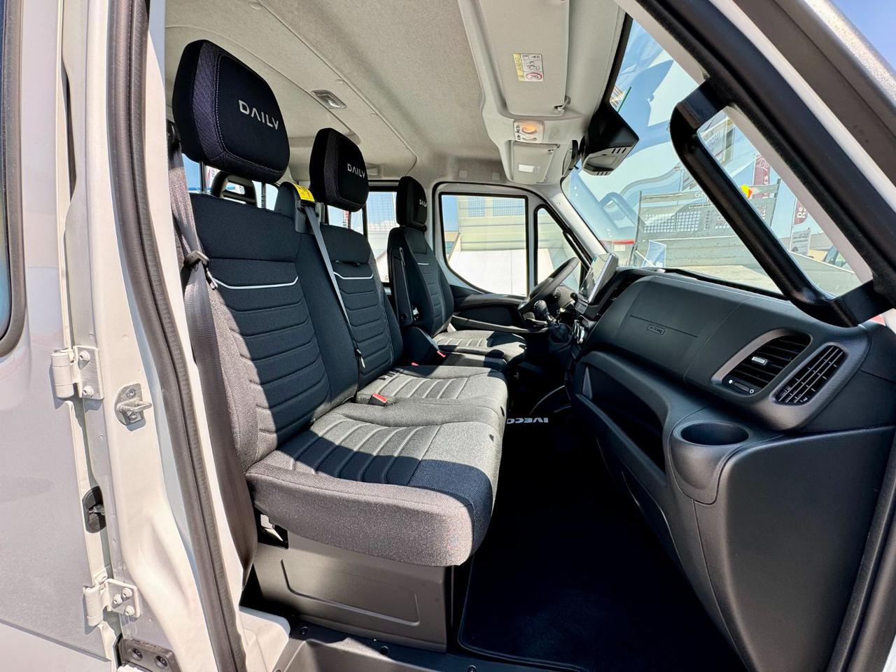 IVECO DAILY  35c160 DOPPIA CABINA MY2024 passo 3450 - 9