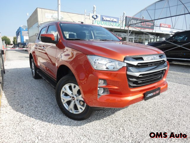 ISUZU D-Max Orange metallizzato