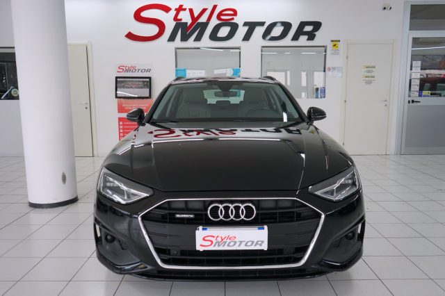 AUDI A4 Avant 40 TDI quattro Stroni Business Nuovo Modello 