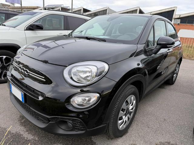 FIAT 500X Nero pastello