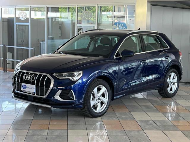 AUDI Q3 35 TDI S tronic Business Advanced 