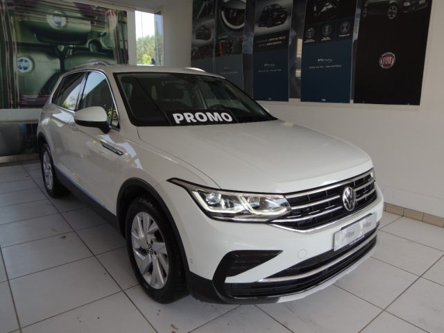 VOLKSWAGEN Tiguan 1.5 TSI 150 CV DSG Elegance FARI MATRIX/FULL OPT 