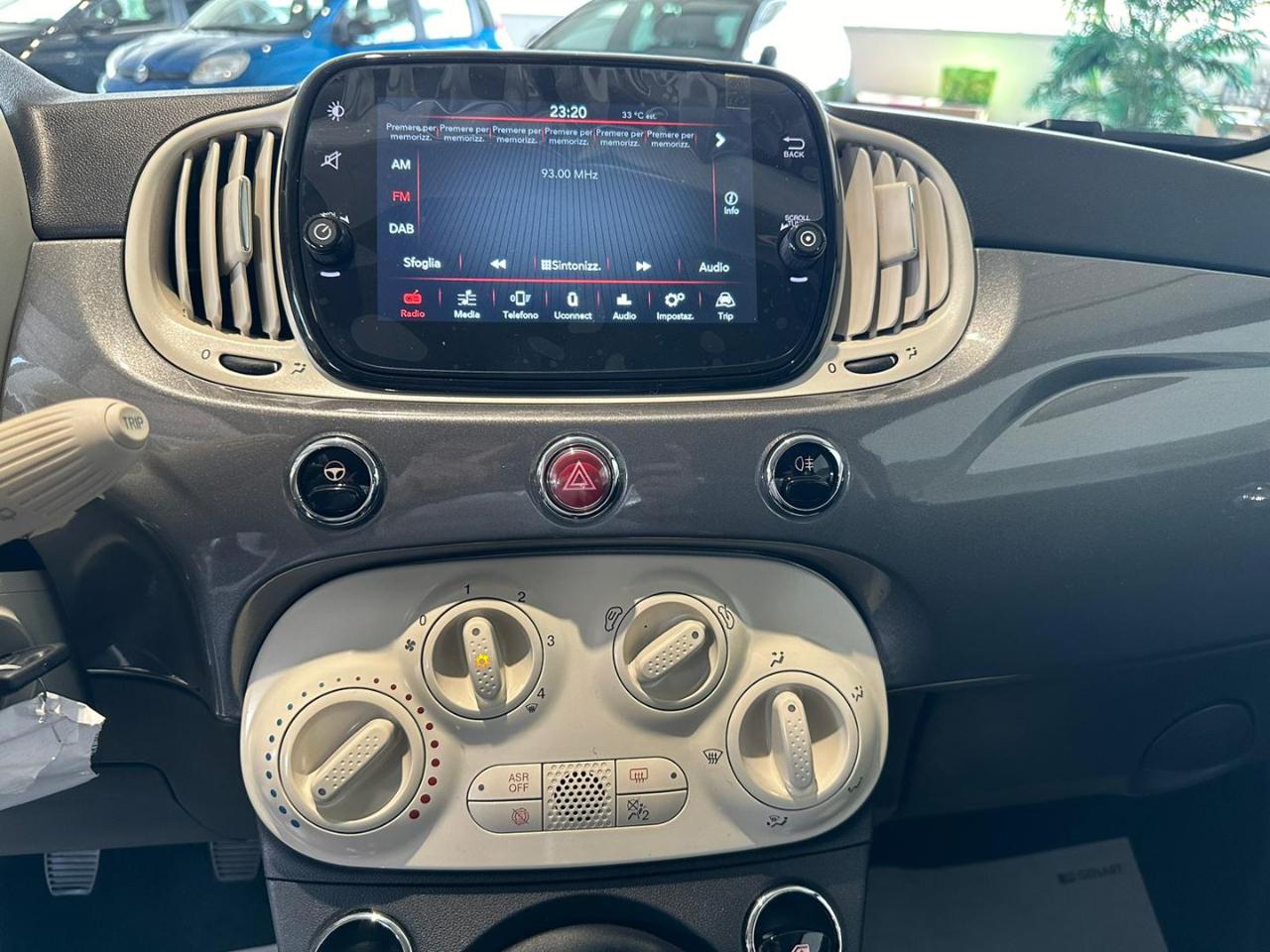 FIAT 500 1.0 Hybrid CLUB - 11