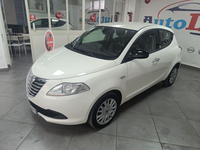 LANCIA Ypsilon 1.2 69 CV 5 porte GPL Ecochic Silver 